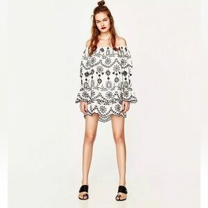 Zara Sz S Trafaluc Alexis Rose Schitt’s Creek Eyelet Embroidered Dress